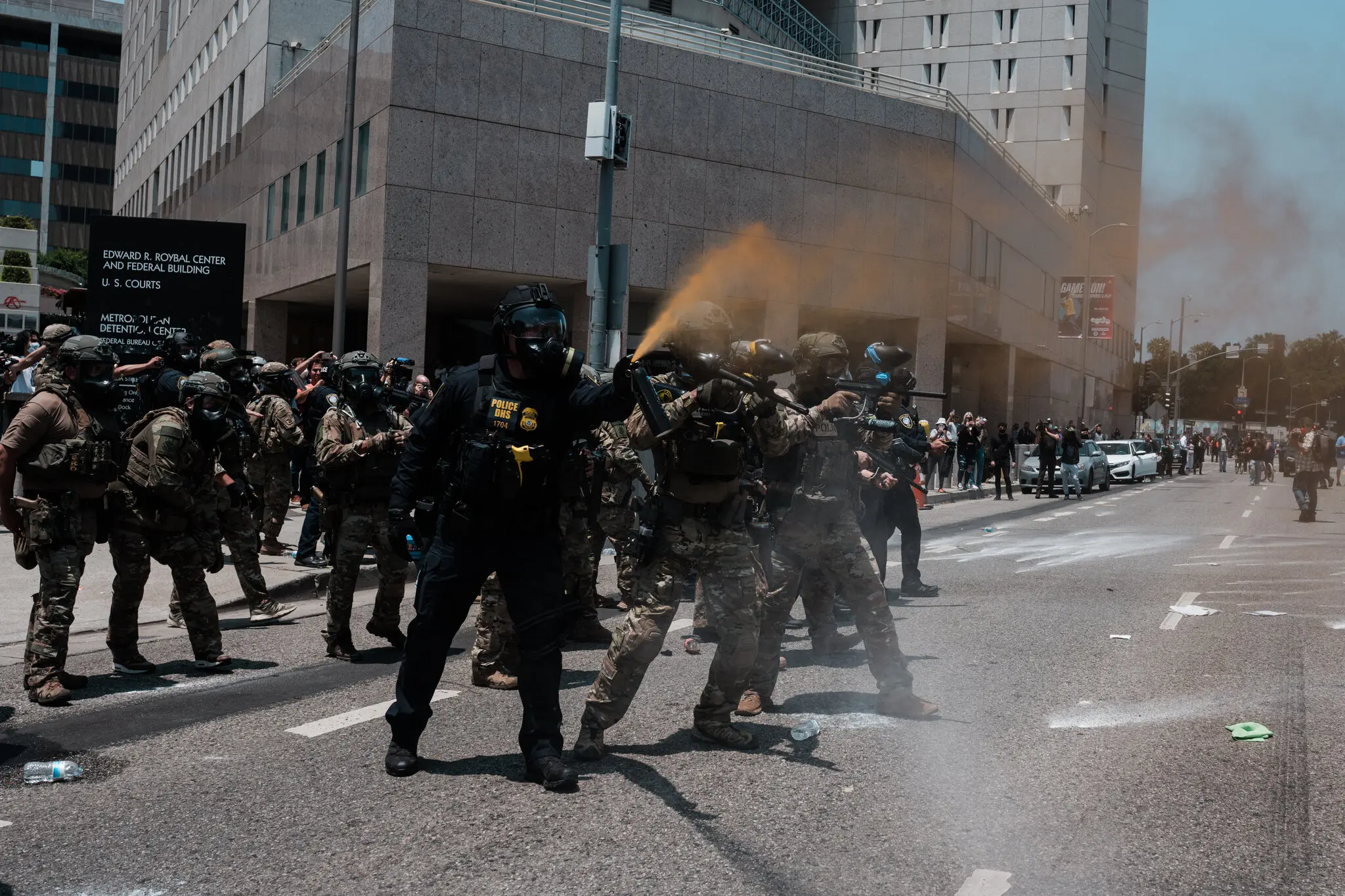 Ньюсом вимагає від Трампа вивести Нацгвардію з Лос-Анджелеса